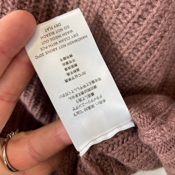 Gentle Herd Women’s Sweater M Slouch Turtle Neck In Mauve Cable Sleeve Yak Wool - Picture 3 of 15